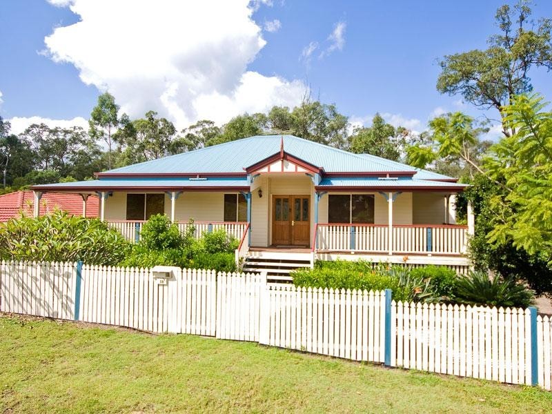 18 Canterbury Close, Forest Lake QLD 4078