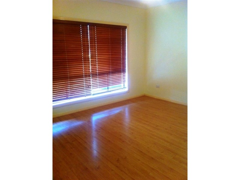 11 Montserrat Place, Forest Lake QLD 4078