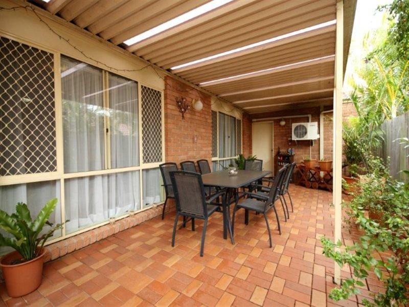 8 Simpson Way, Forest Lake QLD 4078