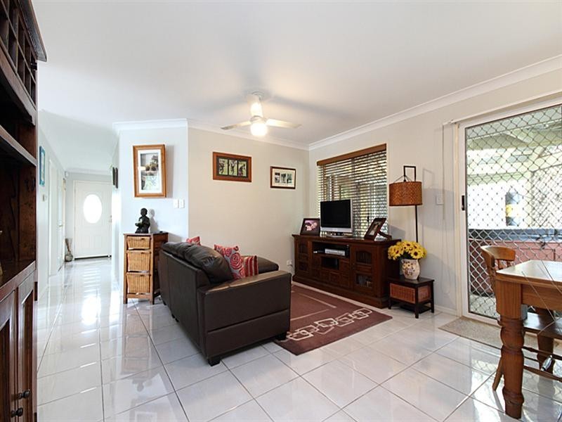 14 Barrier Place, Forest Lake QLD 4078