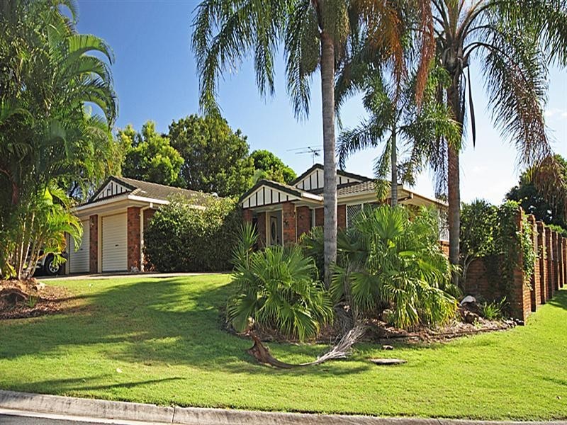 14 Barrier Place, Forest Lake QLD 4078