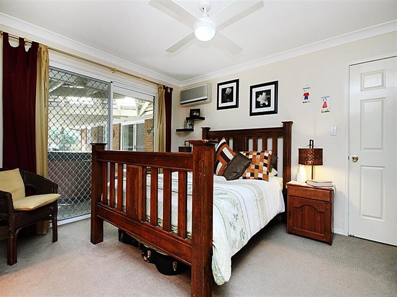 14 Barrier Place, Forest Lake QLD 4078