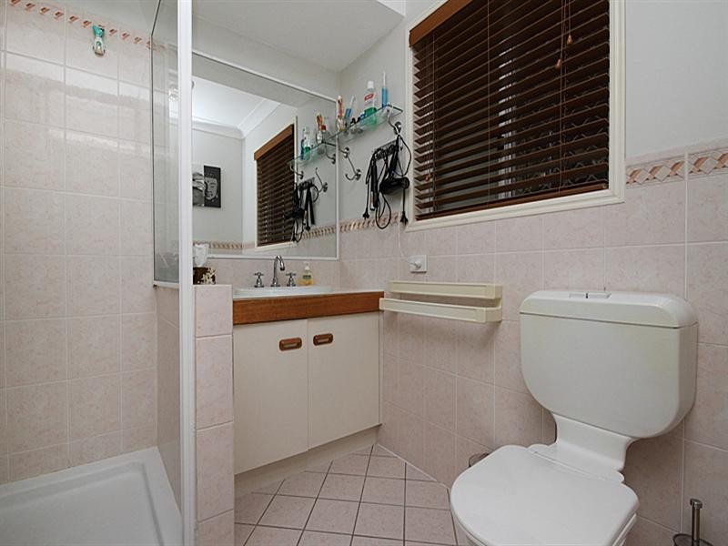 14 Barrier Place, Forest Lake QLD 4078