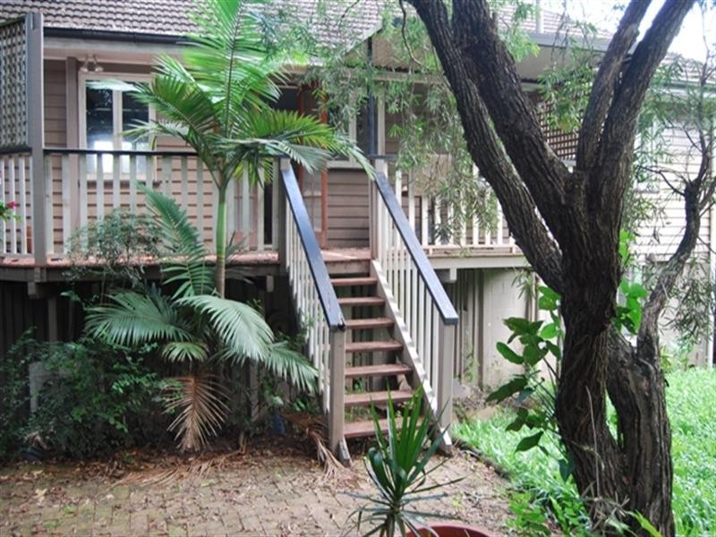 344 Long Street East, Graceville QLD 4075