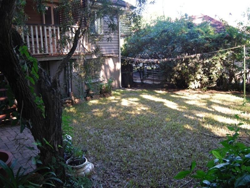 344 Long Street East, Graceville QLD 4075