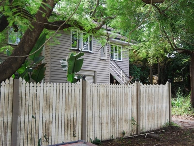 344 Long Street East, Graceville QLD 4075
