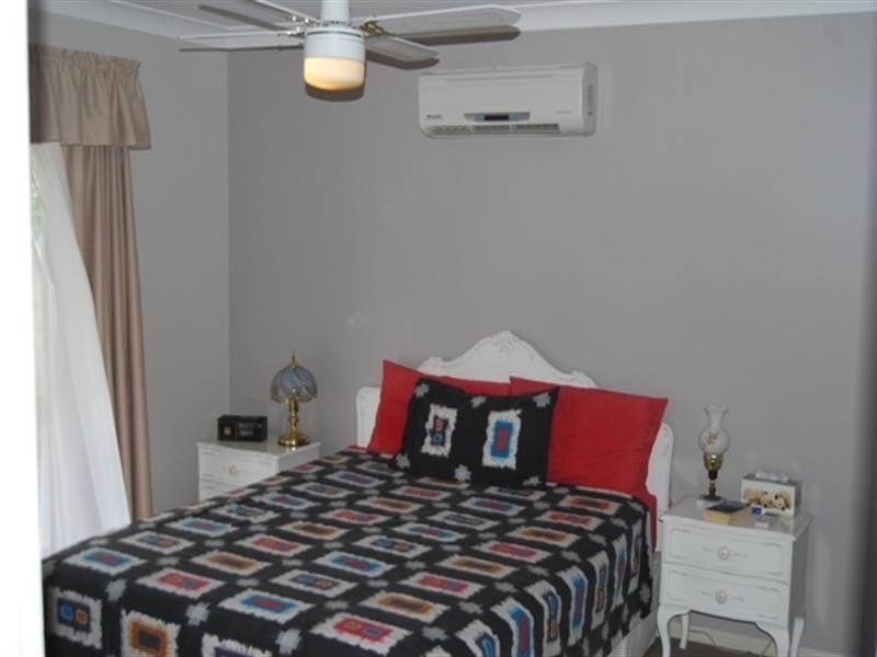 5 Columbus Place, Forest Lake QLD 4078