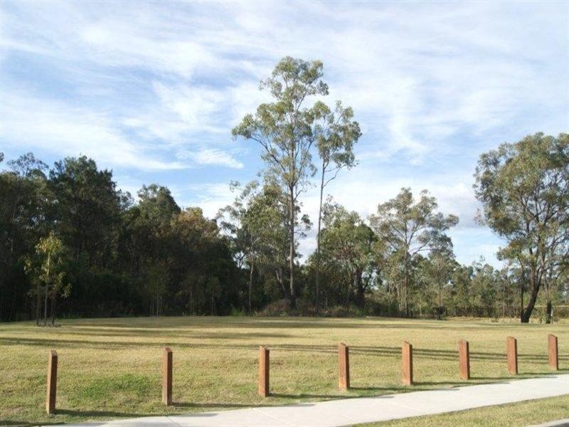 74 Steelwood Street, Heathwood QLD 4110