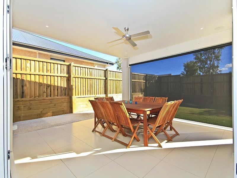 34 Sandalwood Street, Heathwood QLD 4110