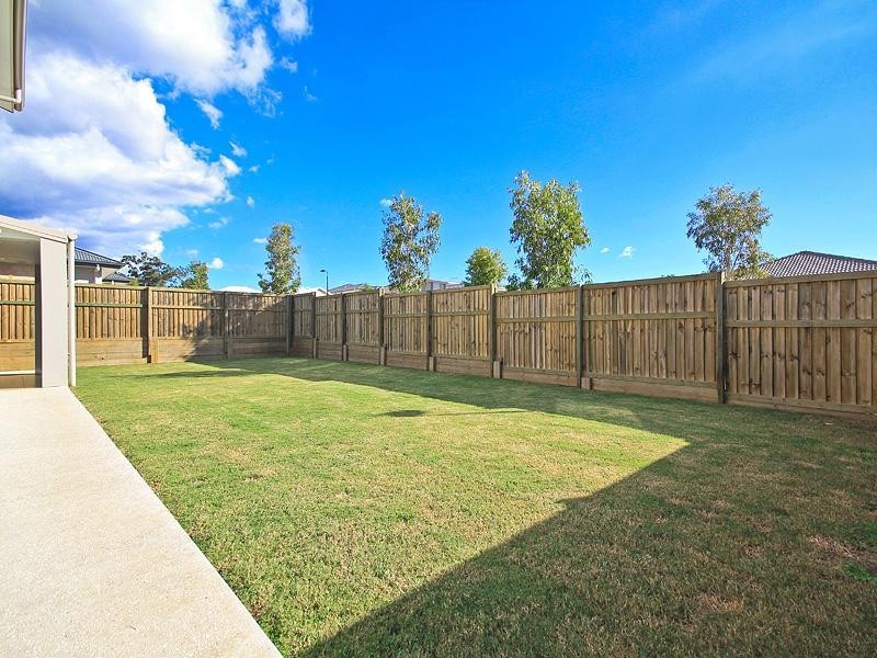 34 Sandalwood Street, Heathwood QLD 4110