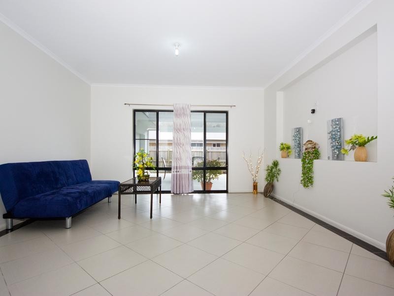 66 Gardenia Circuit, Heathwood QLD 4110