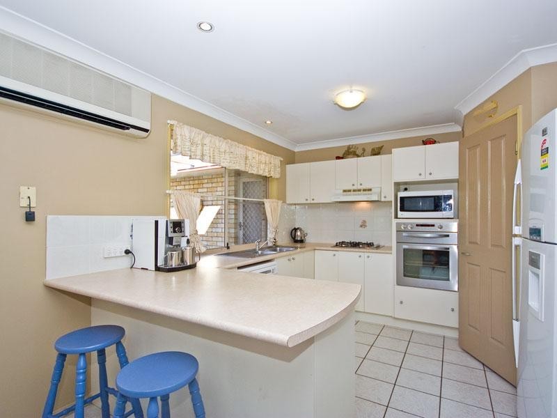 25 Augusta Crescent, Forest Lake QLD 4078