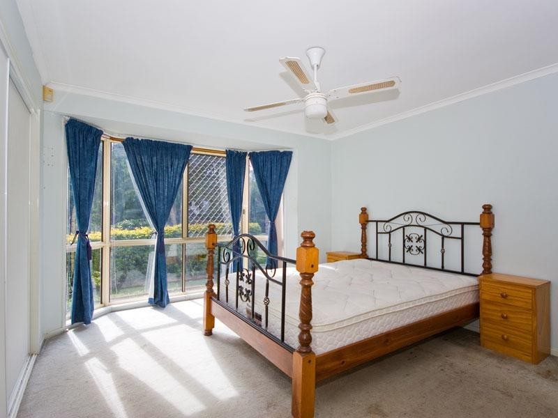 100 Wallaroo Way, Doolandella QLD 4077