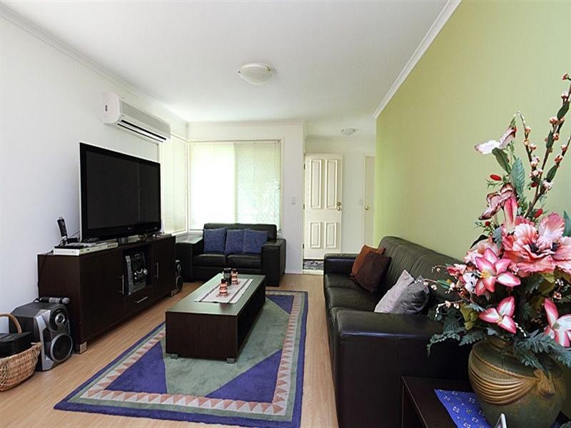 3 Solander Circuit, Forest Lake QLD 4078