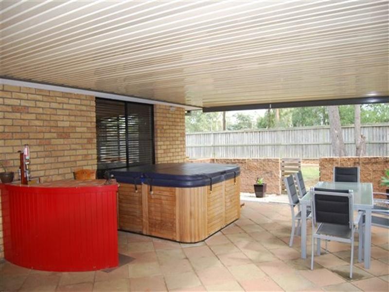 9 Belvedere Close, Forest Lake QLD 4078