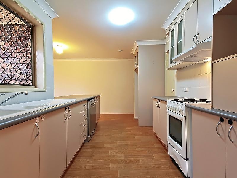 56 Rimu Crescent, Forest Lake QLD 4078