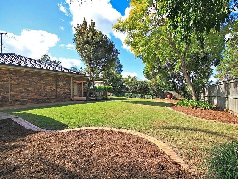 56 Rimu Crescent, Forest Lake QLD 4078