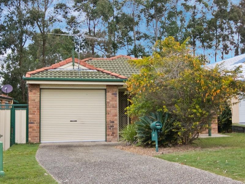 7 Teasel Crescent, Forest Lake QLD 4078
