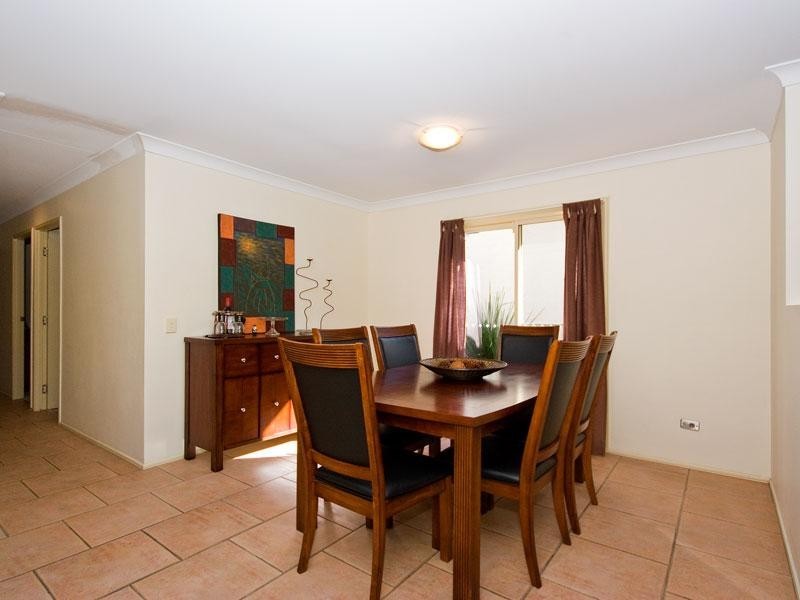 7 Teasel Crescent, Forest Lake QLD 4078