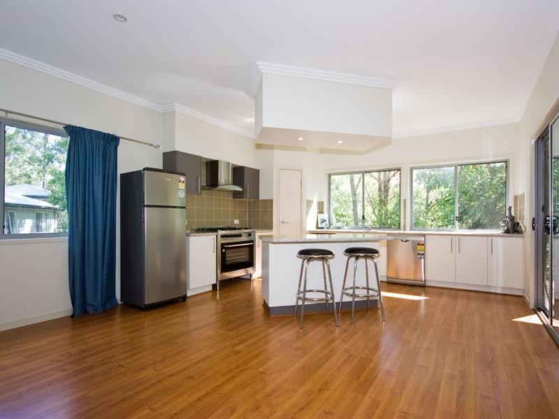 1583 Sanctuary Drive, Forest Lake QLD 4078