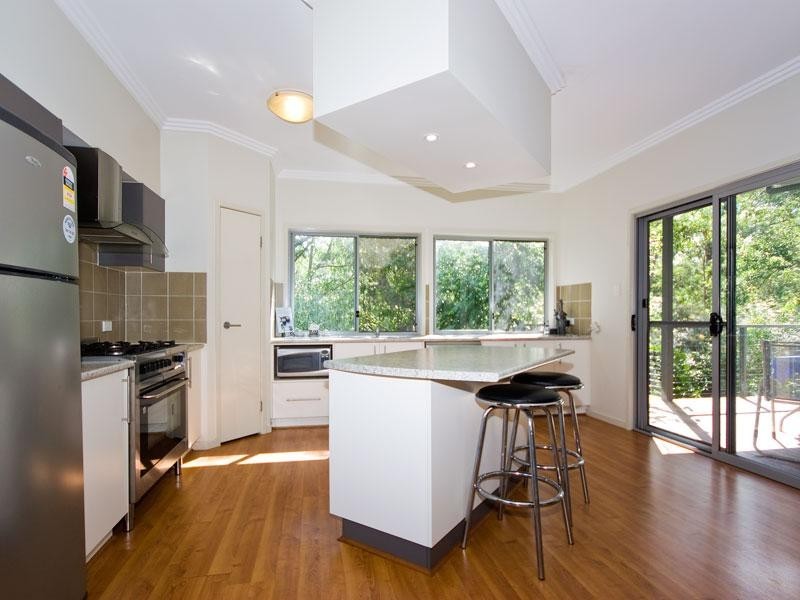 1583 Sanctuary Drive, Forest Lake QLD 4078