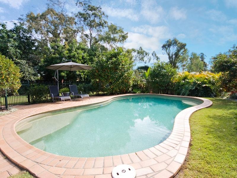 5 Morisot Street, Forest Lake QLD 4078