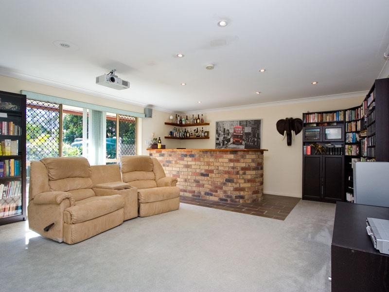 5 Morisot Street, Forest Lake QLD 4078