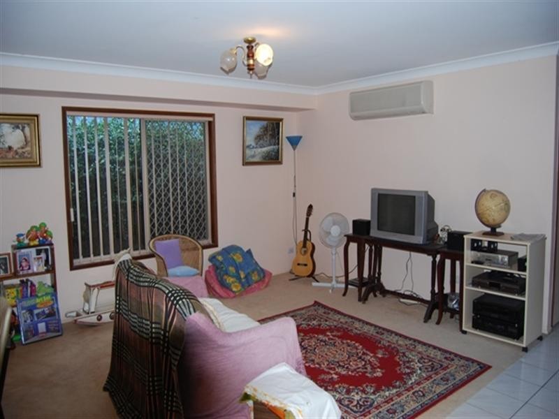 61 Banksia Circuit, Forest Lake QLD 4078