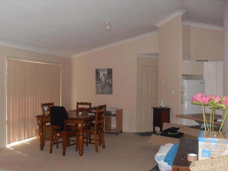 37 St James Street, Forest Lake QLD 4078