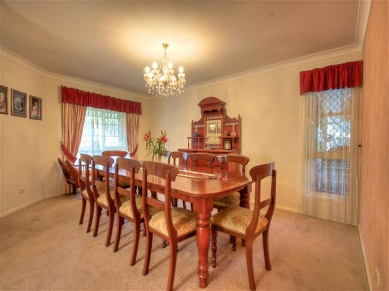 2 Leichhardt Circuit, Forest Lake QLD 4078