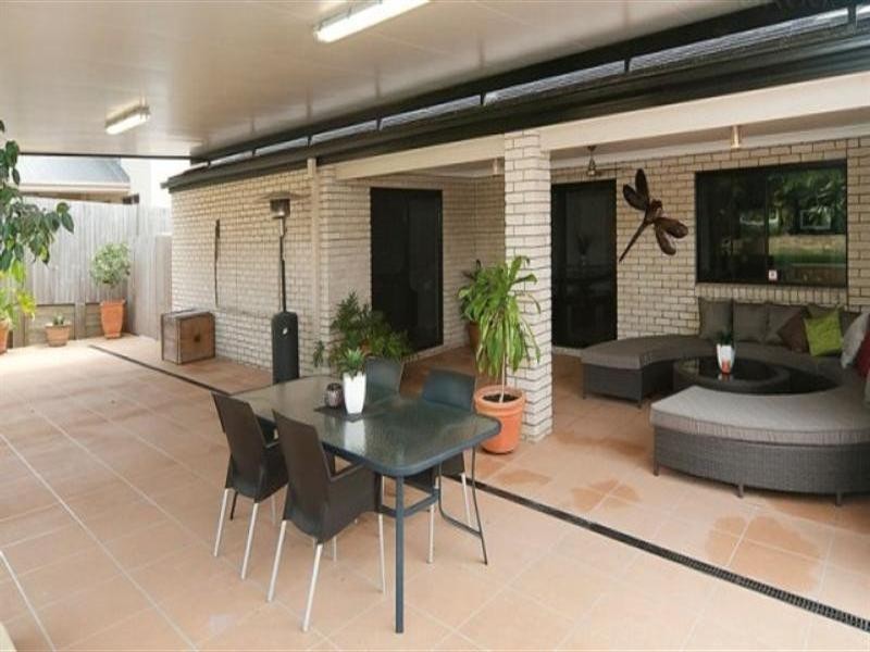 49 Laurel Street, Heathwood QLD 4110