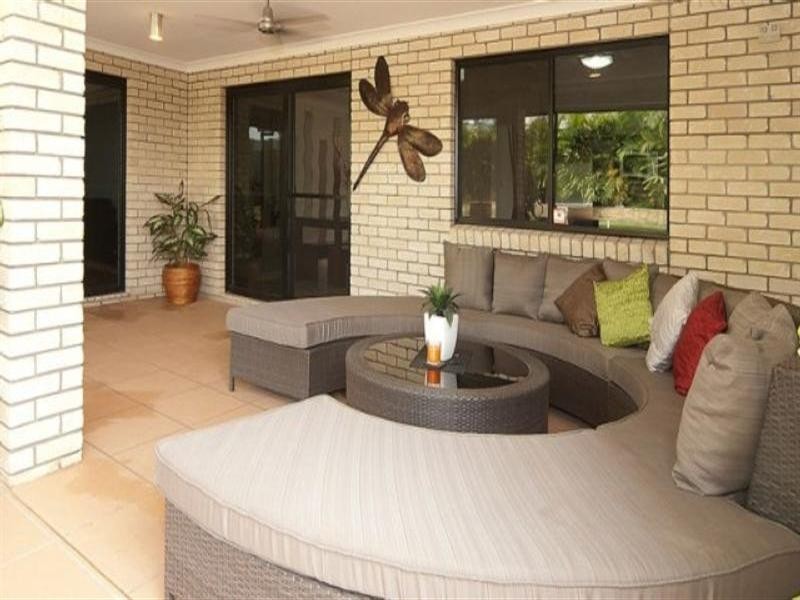 49 Laurel Street, Heathwood QLD 4110