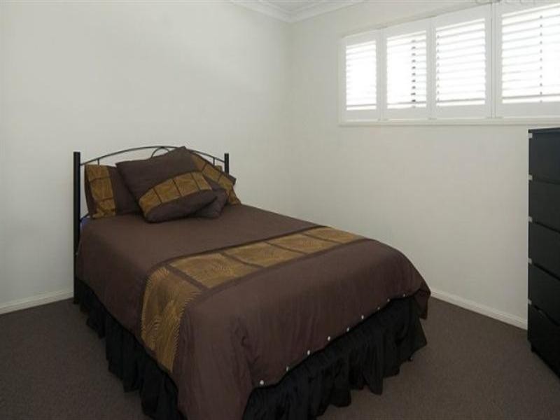 49 Laurel Street, Heathwood QLD 4110