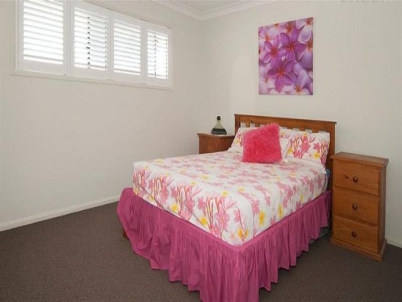 49 Laurel Street, Heathwood QLD 4110