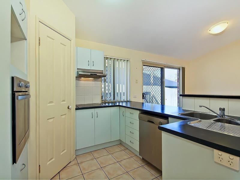 23 Moran Crescent, Forest Lake QLD 4078