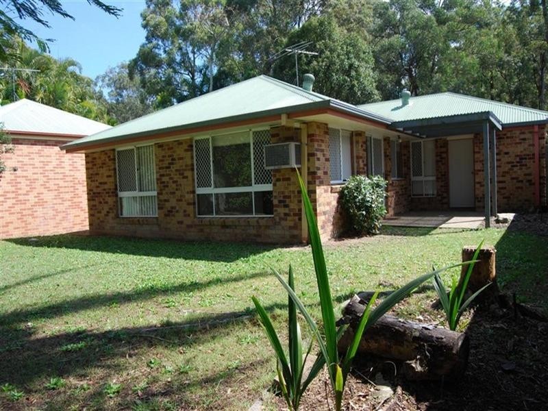130 Banksia Circuit, Forest Lake QLD 4078