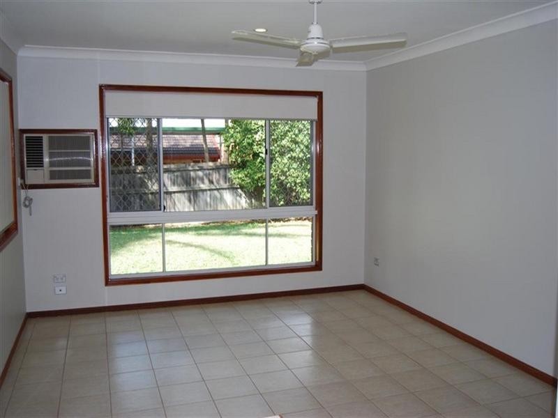 130 Banksia Circuit, Forest Lake QLD 4078