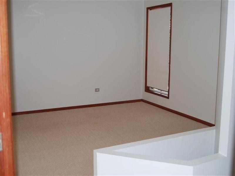 130 Banksia Circuit, Forest Lake QLD 4078