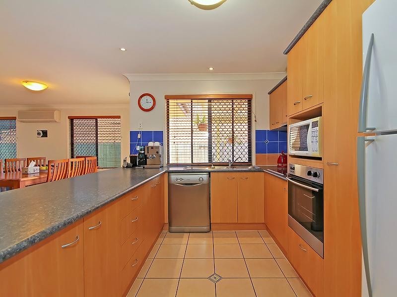 3 Mallard Place, Forest Lake QLD 4078