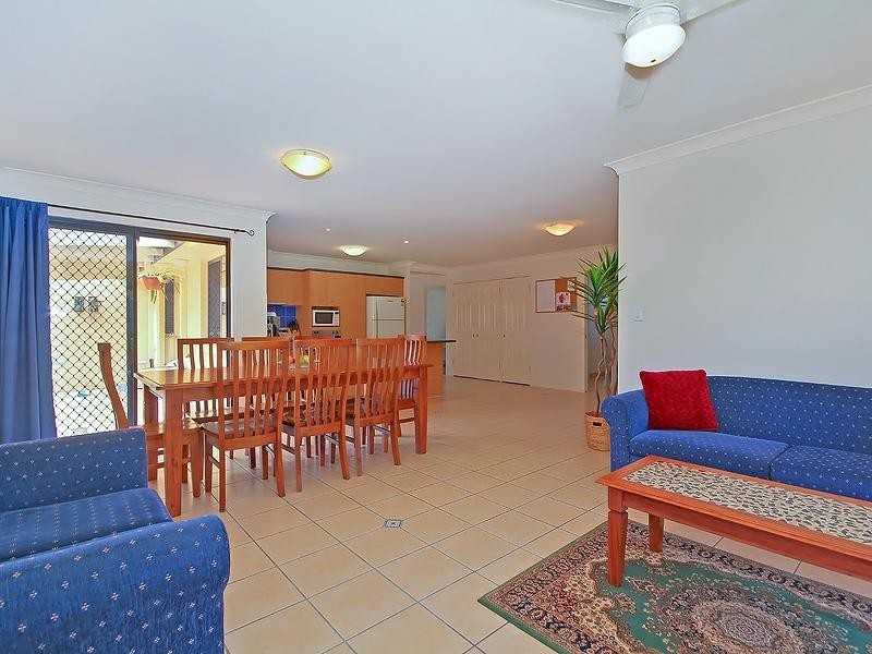 3 Mallard Place, Forest Lake QLD 4078