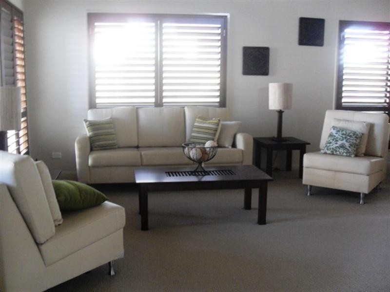 61 Juniper Street, Heathwood QLD 4110