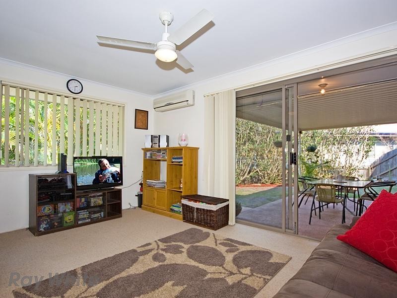 27 Ponderosa Place, Forest Lake QLD 4078