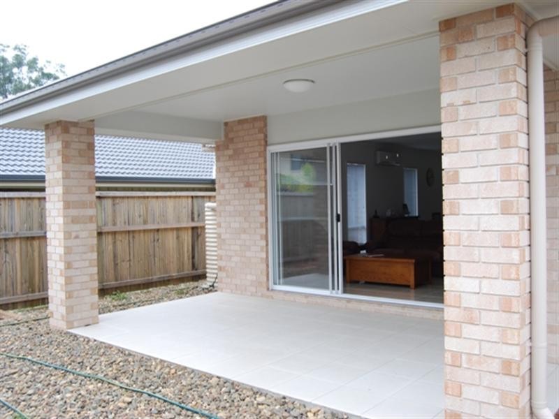 33 Casuarina Circuit, Heathwood QLD 4110