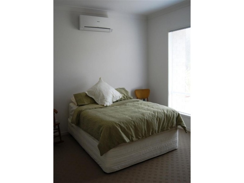 33 Casuarina Circuit, Heathwood QLD 4110