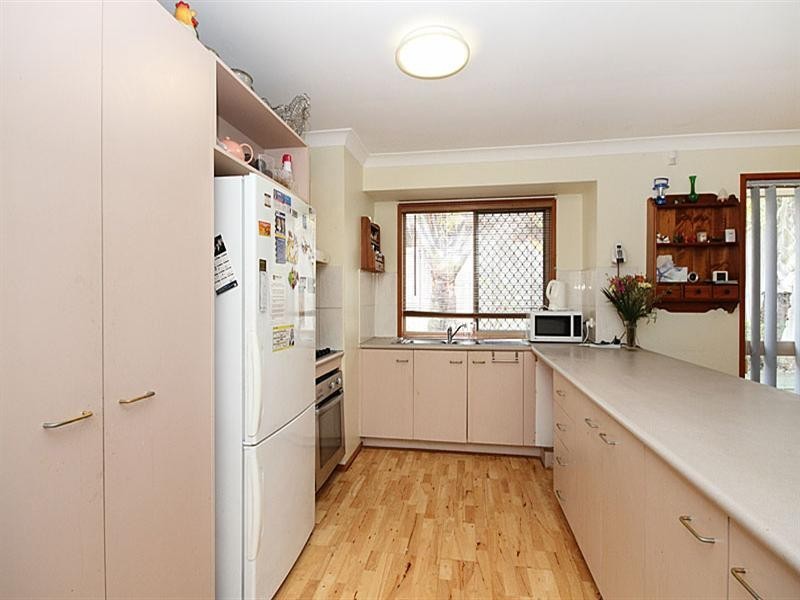 14 Scarlet Place, Forest Lake QLD 4078