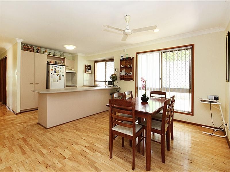 14 Scarlet Place, Forest Lake QLD 4078