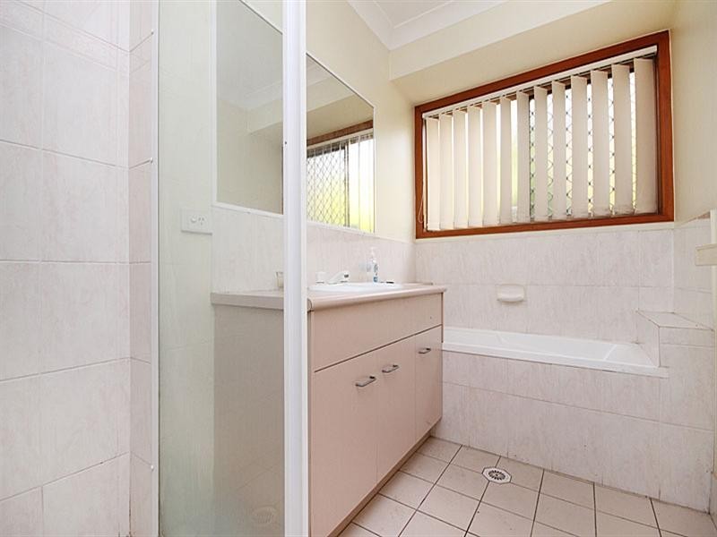 14 Scarlet Place, Forest Lake QLD 4078