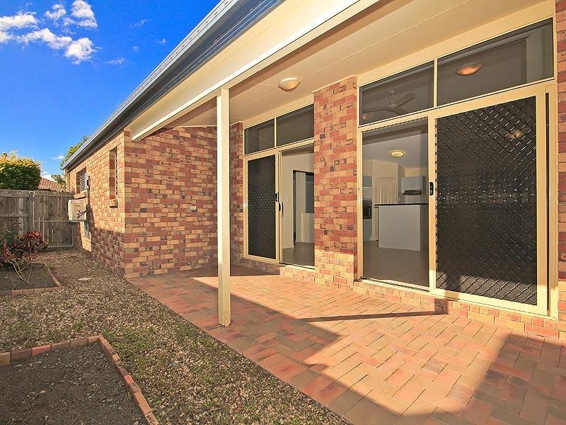 23 Moran Crescent, Forest Lake QLD 4078