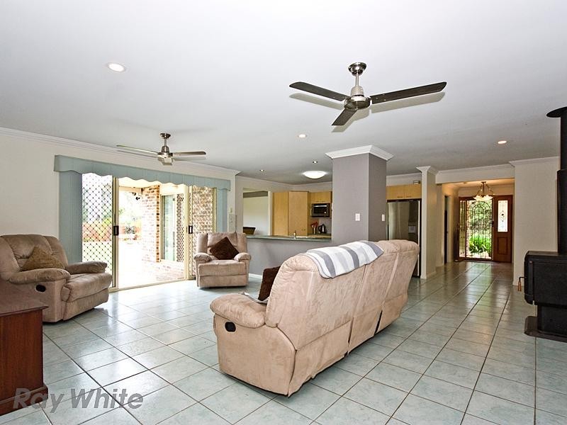 12 Daintree Close, Forest Lake QLD 4078