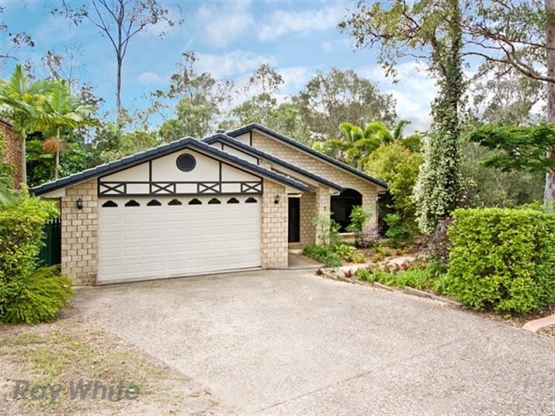 7 Windsor Place, Forest Lake QLD 4078